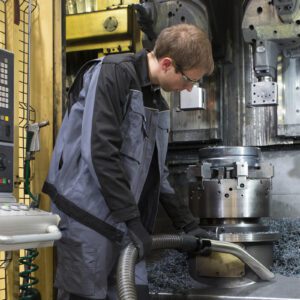 industrial vacuum cleaners in uae