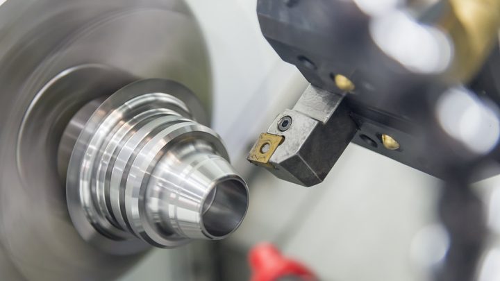 lathe machine tools in uae